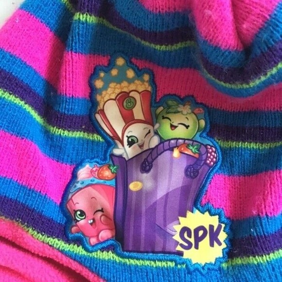 SHOPKINS DONUT BEANIE TOBOGGAN HAT - Picture 2 of 6